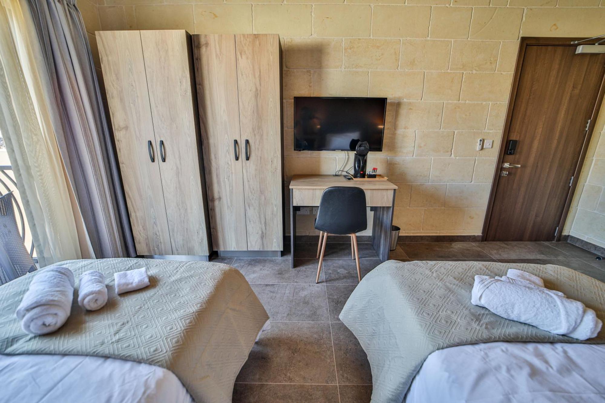 49 Sunrise Lodge Għajnsielem Eksteriør bilde