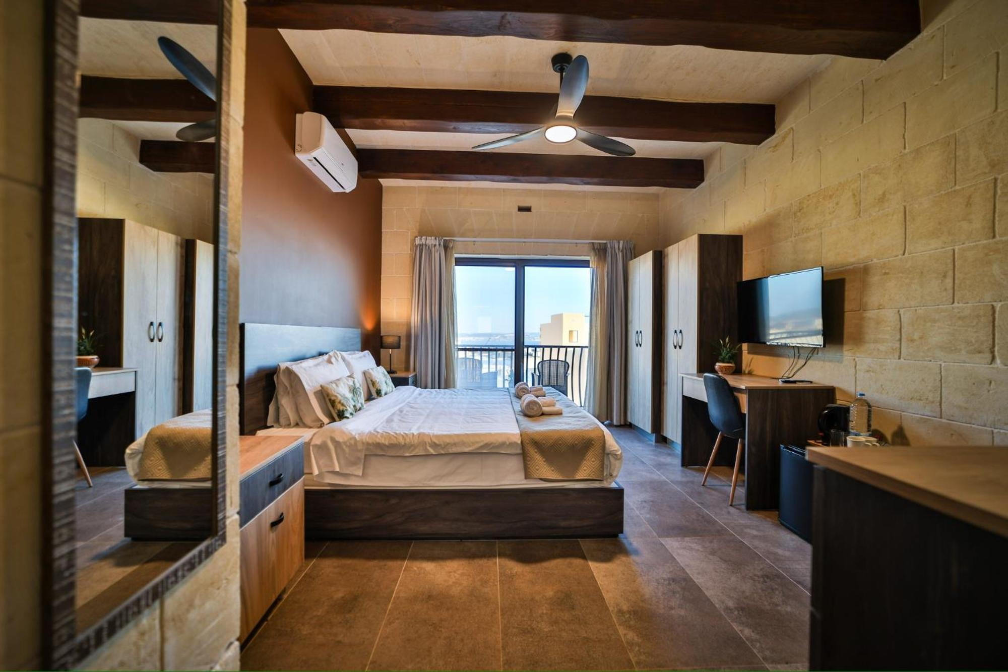 49 Sunrise Lodge Għajnsielem Eksteriør bilde